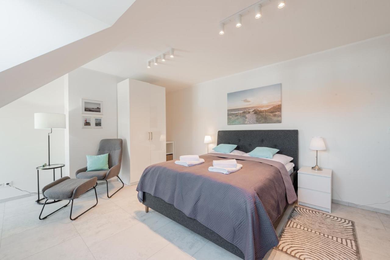 Apartamenty Sun Seasons 24 - Zaciszna Niechorze Exteriör bild