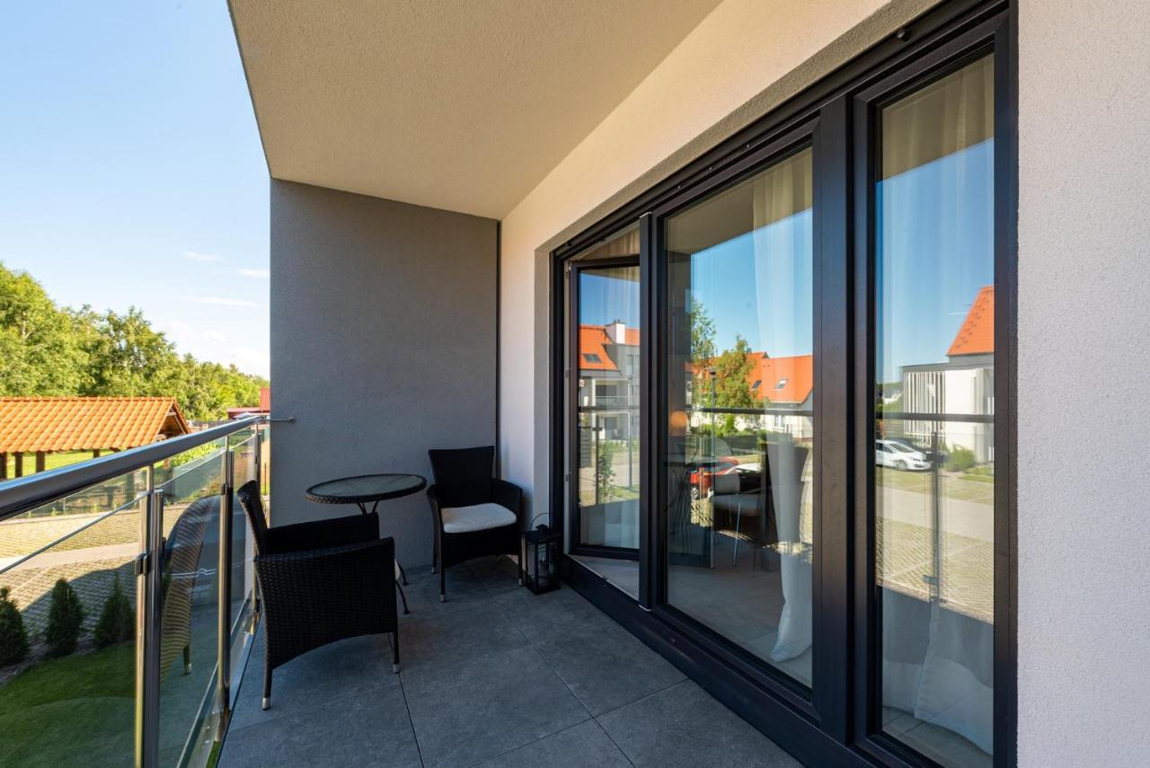 Apartamenty Sun Seasons 24 - Zaciszna Niechorze Exteriör bild