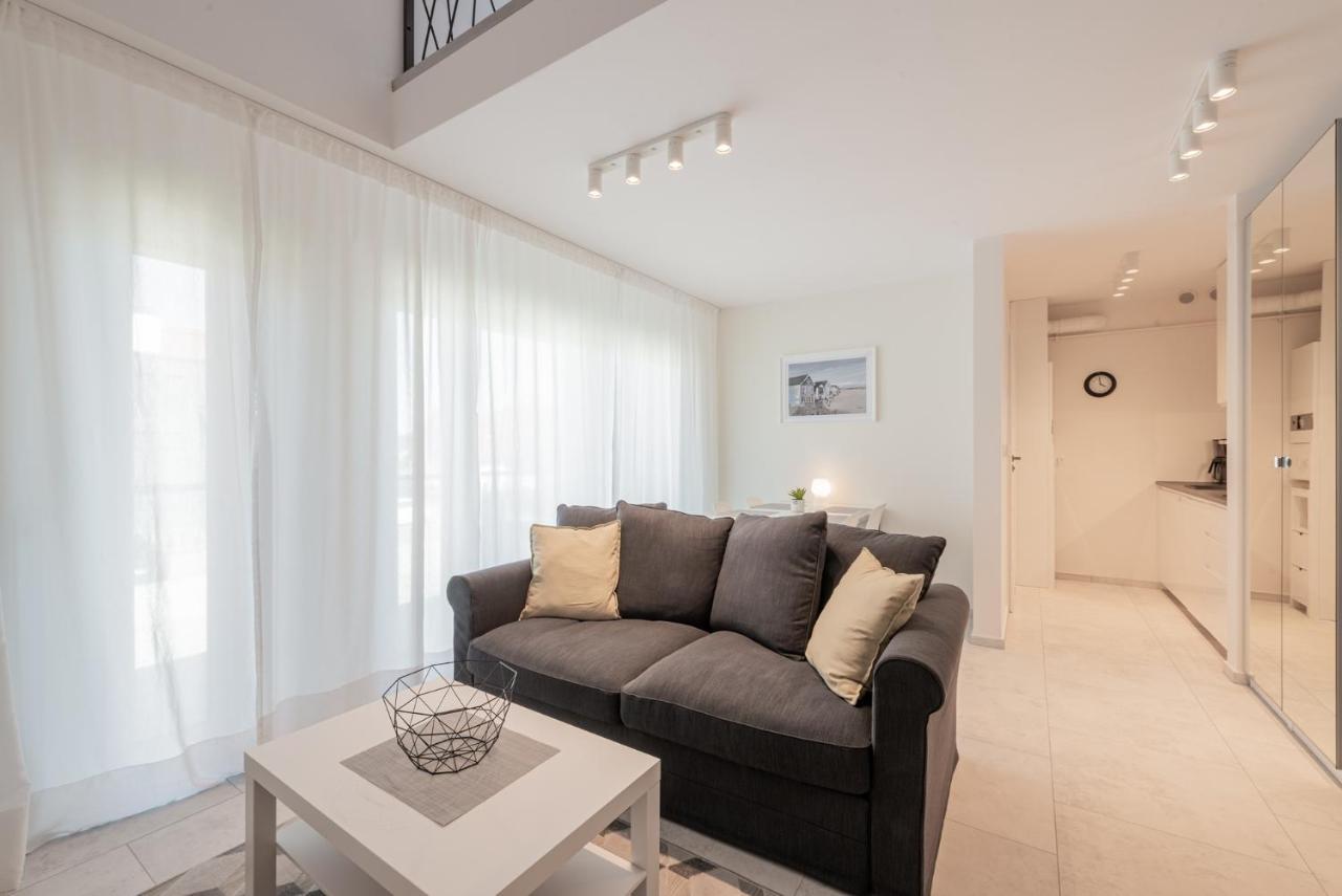 Apartamenty Sun Seasons 24 - Zaciszna Niechorze Exteriör bild