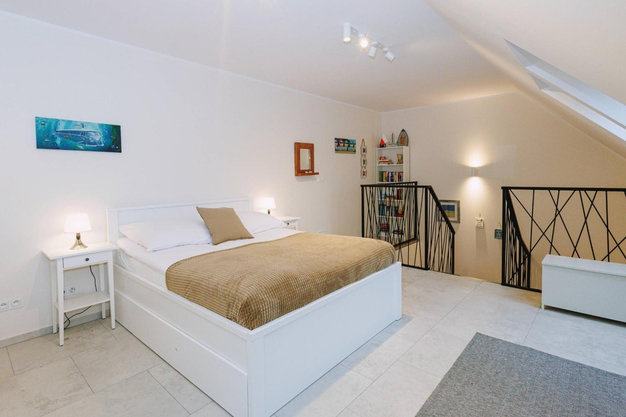 Apartamenty Sun Seasons 24 - Zaciszna Niechorze Exteriör bild